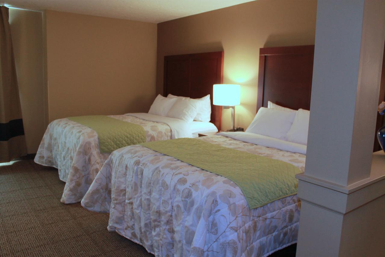 Heartland Inn And Suites Wheatland Dış mekan fotoğraf