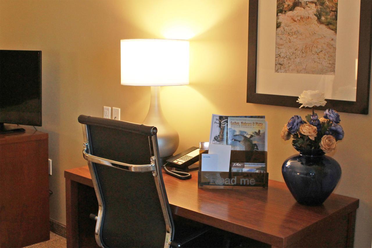 Heartland Inn And Suites Wheatland Dış mekan fotoğraf