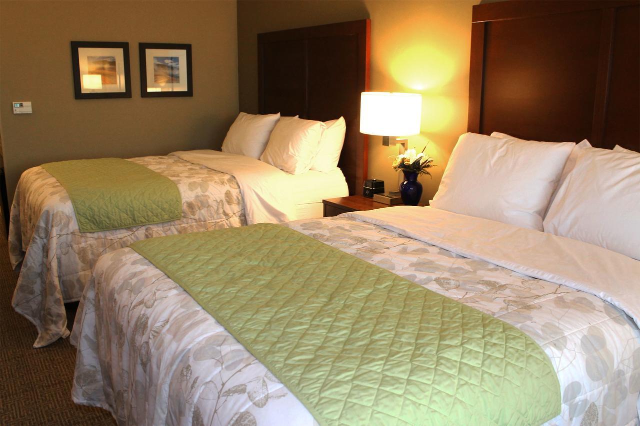 Heartland Inn And Suites Wheatland Dış mekan fotoğraf