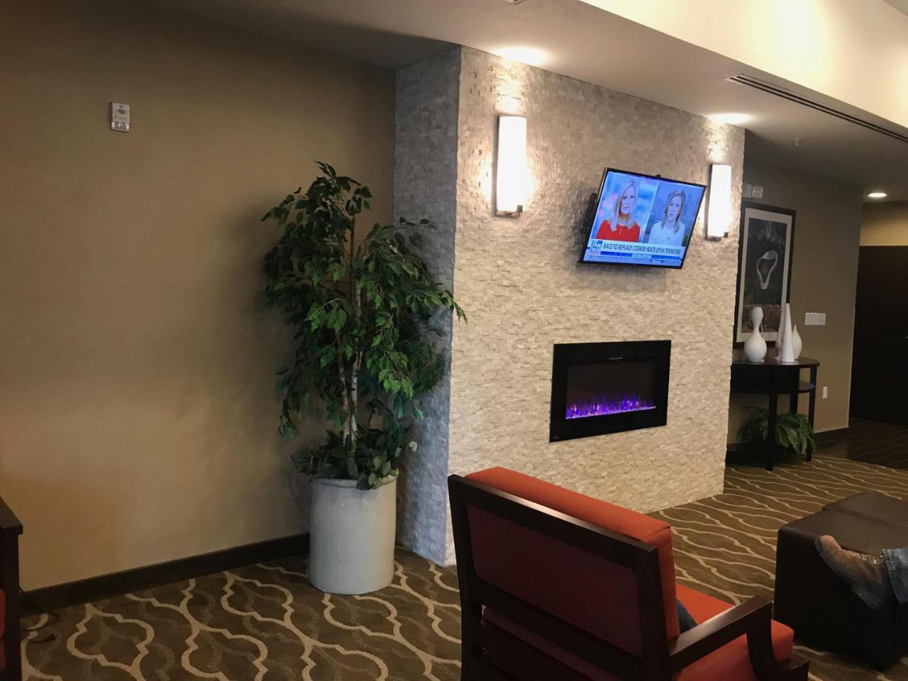 Heartland Inn And Suites Wheatland Dış mekan fotoğraf